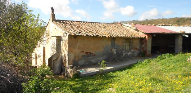 Iglesias – Terreno Agricolo con Annesso Fabbricato Rurale mq. 320.000