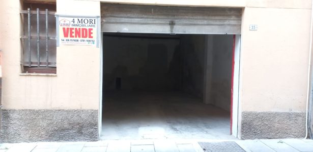Iglesias – Locale a Deposito Via Corradino mq. 56